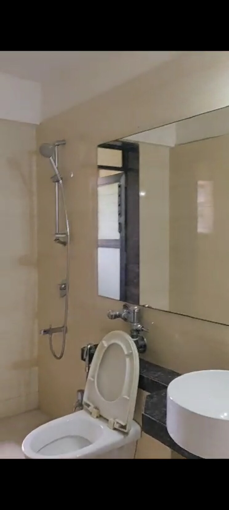 Bathroom, kapur bawdi 4 Bedroom 1490 Sq.Ft. Apartment In Kapur Bawdi Thane 7268700