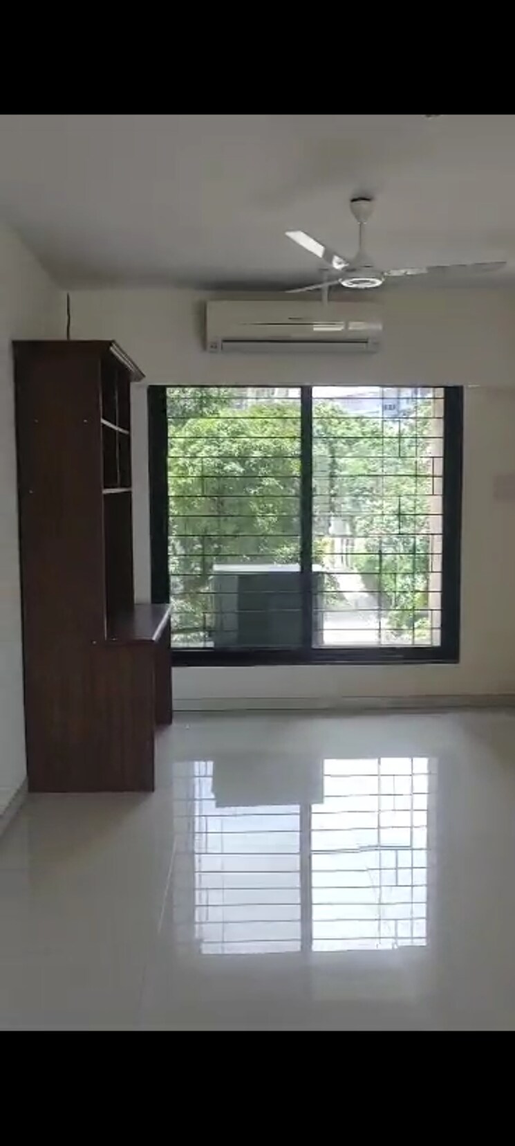 Room, kapur bawdi 4 Bedroom 1490 Sq.Ft. Apartment In Kapur Bawdi Thane 7268700