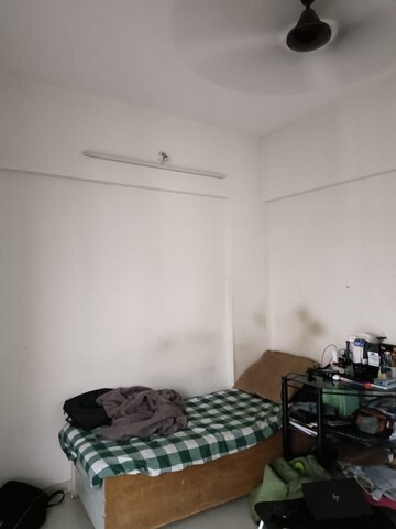 Bedroom in 2 BHK Apartment at Grande View 7 Phase 1, Ambegaon Budruk – for Rent