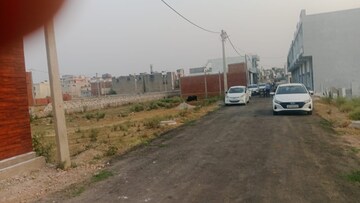  Plot For Sale in Modipuram