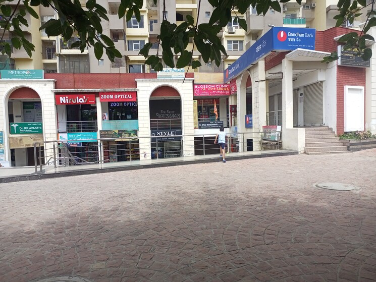 Exterior View, paramount-floraville Commercial Shop 440 Sq.Ft. In Sector 137 Noida 7268885