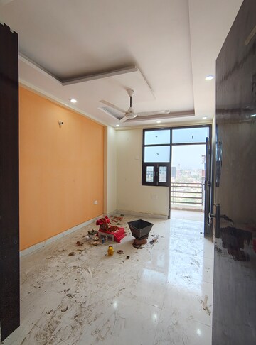 Master Bedroom in 2 BHK Builder Floor at Sector 73 – for Sale