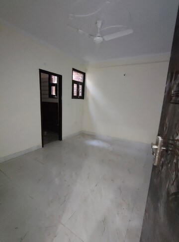 Bedroom in 2 BHK Builder Floor at Sector 73 – for Sale