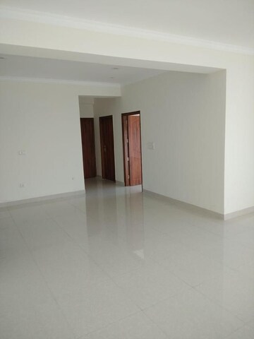 Room in 1 BHK Apartment at RNA NG VIBRANCY, Mira Road – for Sale