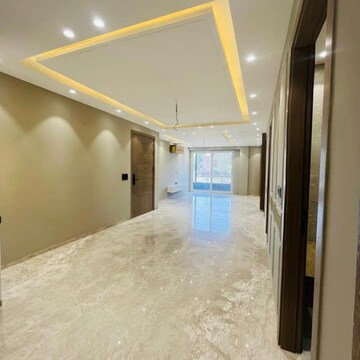 Room in 4 BHK Builder Floor at Ansal API Esencia, Sector 67 – for Sale