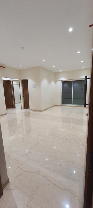 Room in 2 BHK Apartment at Sahajanand Arista, Goregaon West – for Sale