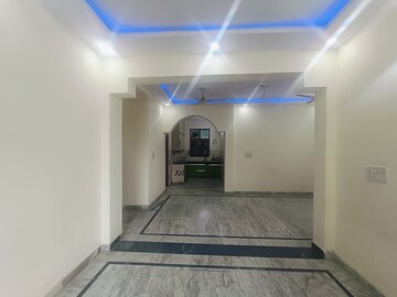 Living Room in 3 BHK Builder Floor at Green Fields Colony – for Sale