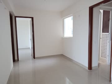Room in 2 BHK Apartment at ILD Grand, Sector 37c – for Sale