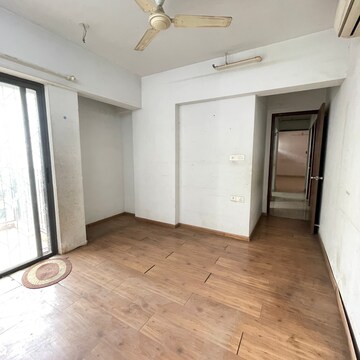 Room in 1.5 BHK Apartment at Lodha Lakeshore Greens, Hedutane – for Sale