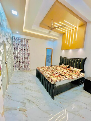 Bedroom in 2 BHK Independent House at Wazirganj – for Sale