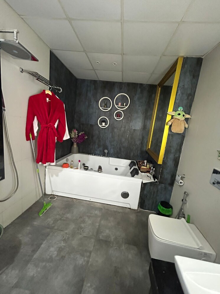 Attached Bathroom, parsvnath-exotica 3 Bedroom 2890 Sq.Ft. Apartment In Sector 53 Gurgaon 7269781