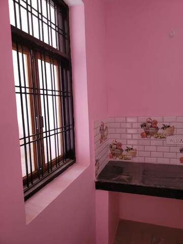 Room in 2 BHK Independent House at Deva Road – for Sale