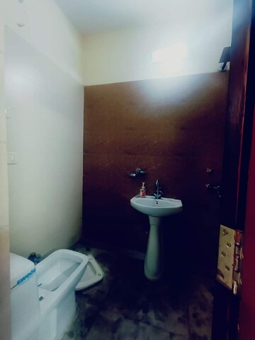 Bathroom in 3.5 BHK Builder Floor at Sainik Colony – for Sale