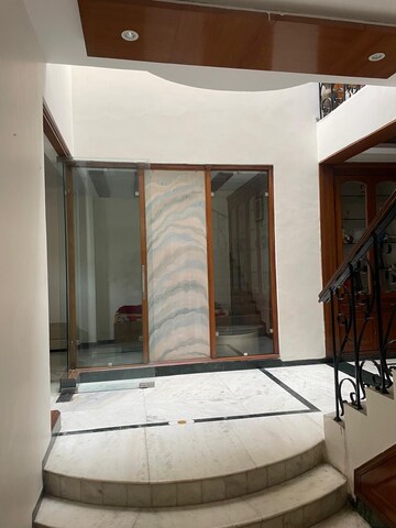 Bedroom in 5 BHK Villa at SS Mayfield Gardens, Sector 51 – for Sale
