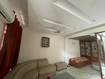 Living Room in 5 BHK Villa at SS Mayfield Gardens, Sector 51 – for Sale