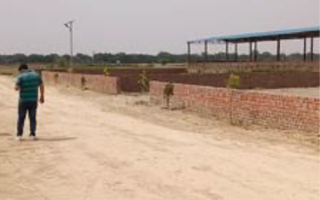Plot For Sale in Chaumuhan
