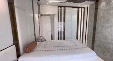 Bedroom in 2 BHK Apartment at Kandivali West – for Sale