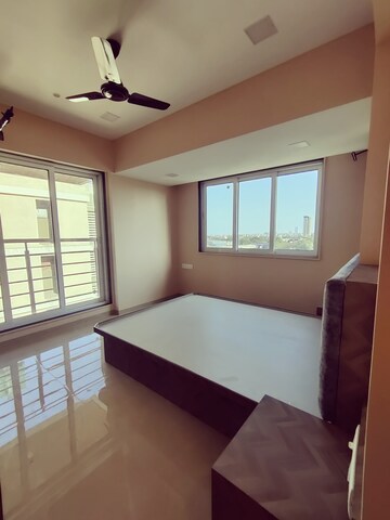 Room in 2 BHK Apartment at Ruparel Vivanza, Byculla – for Sale