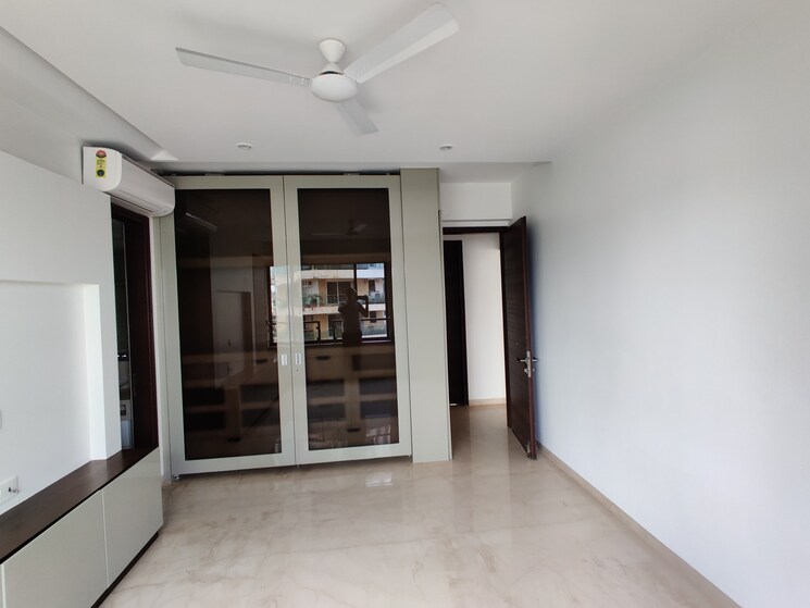 Room, satguru-flying-carpet 4 Bedroom 2050 Sq.Ft. Apartment In Khar West Mumbai 7270658