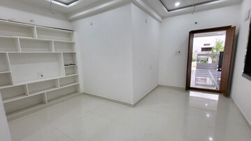 Room in 6 BHK Villa at A S Rao Nagar – for Sale