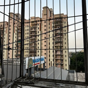 1 RK Apartment – Exterior View View at Suncity Essel Tower, Sector 28 - for Sale