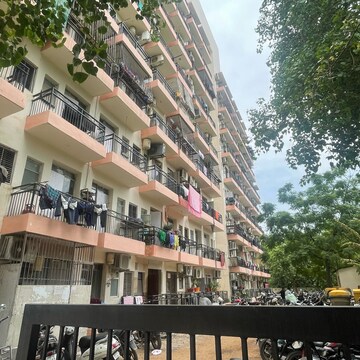 1 RK Apartment – Exterior View View at Suncity Essel Tower, Sector 28 - for Sale