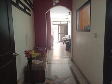 Building Lobby in 4 BHK Apartment at Purvanchal Silver Estate, Sector 50 – for Sale