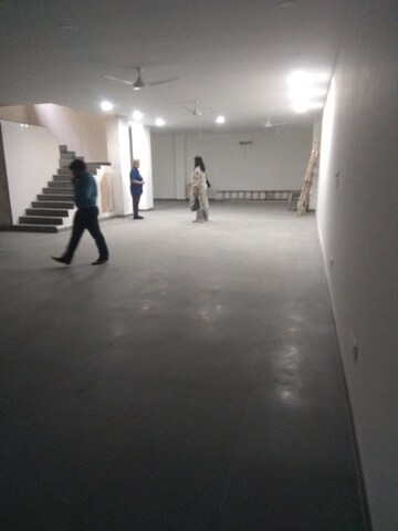 Parking in 6+ BHK Independent House at New Friends Colony – for Sale
