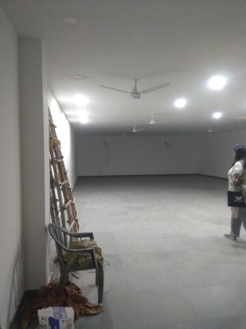Room in 6+ BHK Independent House at New Friends Colony – for Sale