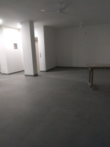 Room in 6+ BHK Independent House at New Friends Colony – for Sale