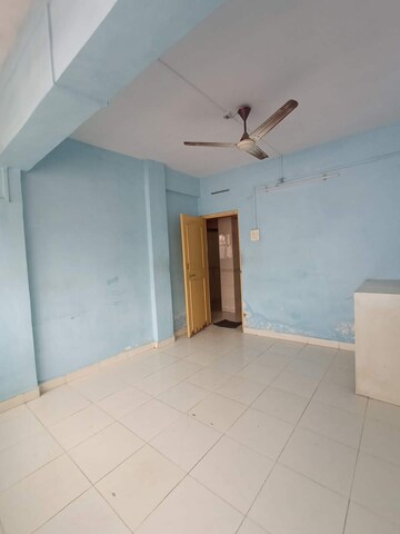 Room in 2 BHK Apartment at Agarwal And Doshi Complex, Vasai West – for Sale