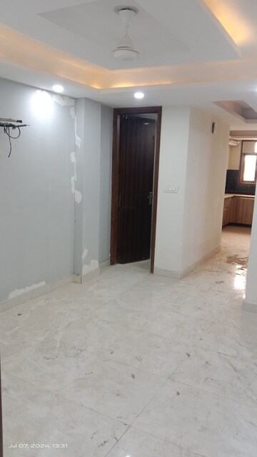 Room in 3 BHK Builder Floor at Chattarpur – for Sale