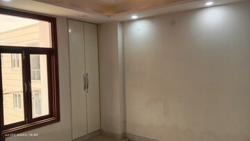 Room in 3 BHK Builder Floor at Chattarpur – for Sale