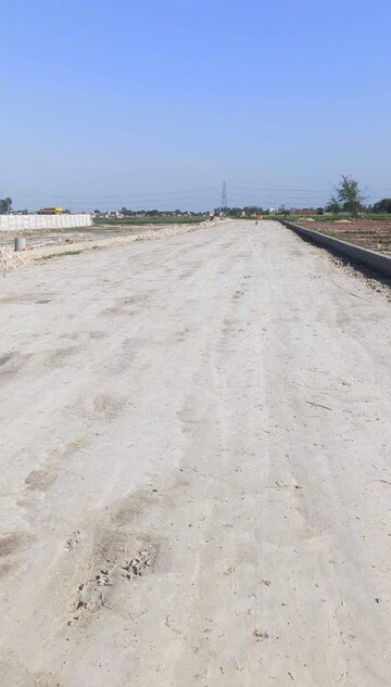  Plot – Exterior View View at Wazirganj - for Sale