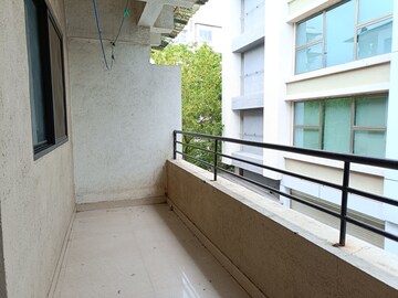 Balcony in 2 BHK Builder Floor at Airport Road – for Rent