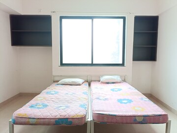 Bedroom in 2 BHK Builder Floor at Airport Road – for Rent