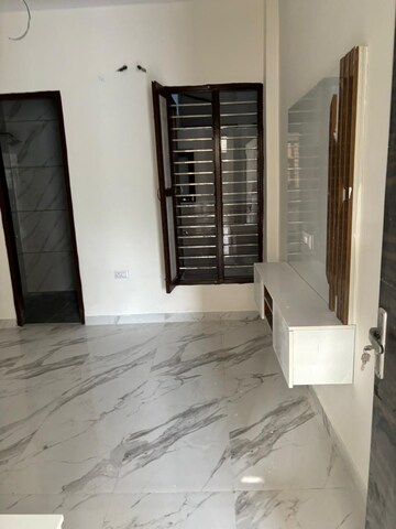 Room in 3 BHK Independent House at LudhianA-Chandigarh Hwy – for Sale