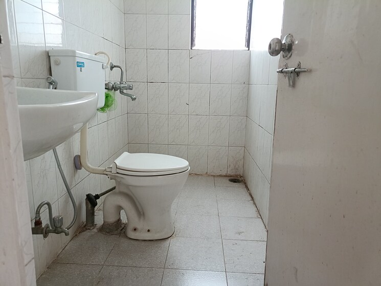 Bathroom, raviraj-opela-apartment 2 Bedroom 1800 Sq.Ft. Apartment In Yerawada Pune 7272056