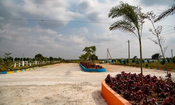  Plot For Sale in Chelluru
