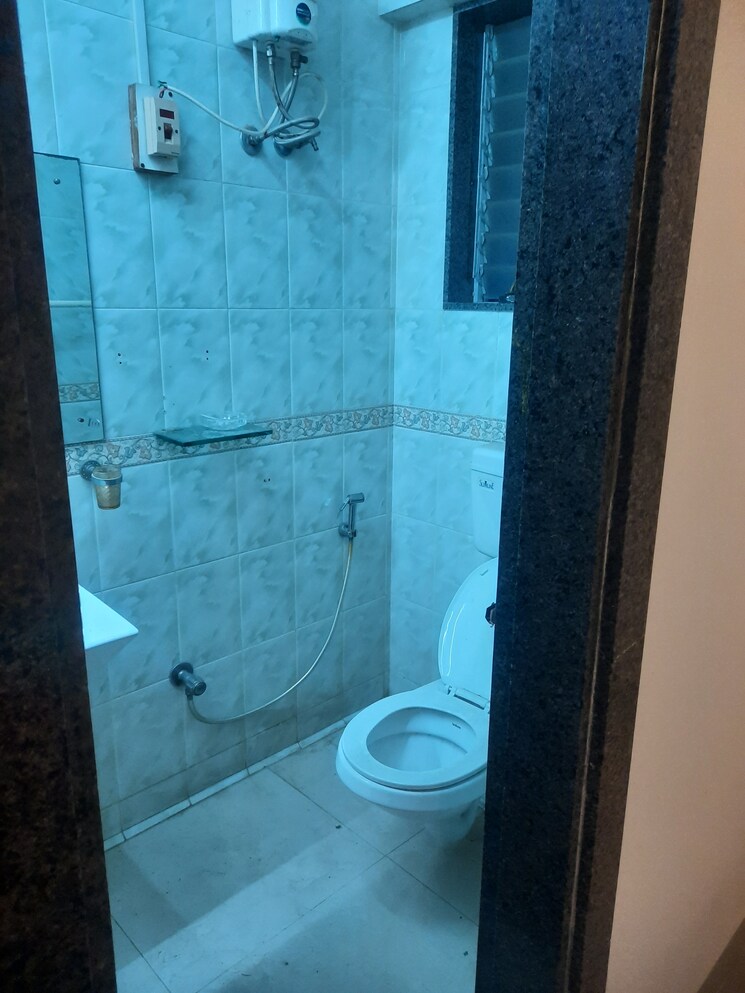 Bathroom, casablanca 2 Bedroom 1250 Sq.Ft. Apartment In Cuffe Parade Mumbai 7272229