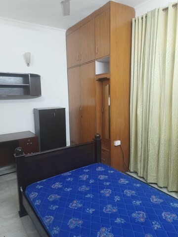 Bedroom in 3.5 BHK Builder Floor at Ardee City, Sector 52 – for Sale