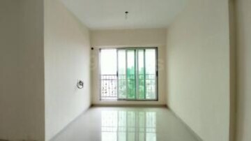 Room in 1 RK Apartment at Om Heights Malad, Malad East – for Sale