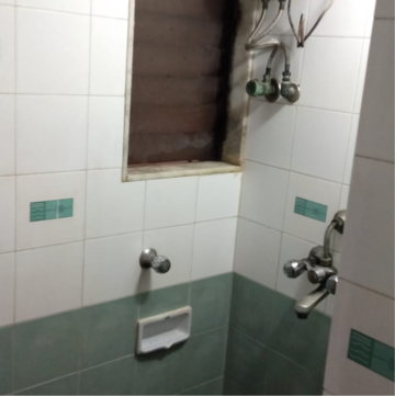 Bathroom in 1 BHK Apartment at Happy Home Estate, Sector 10 – for Sale