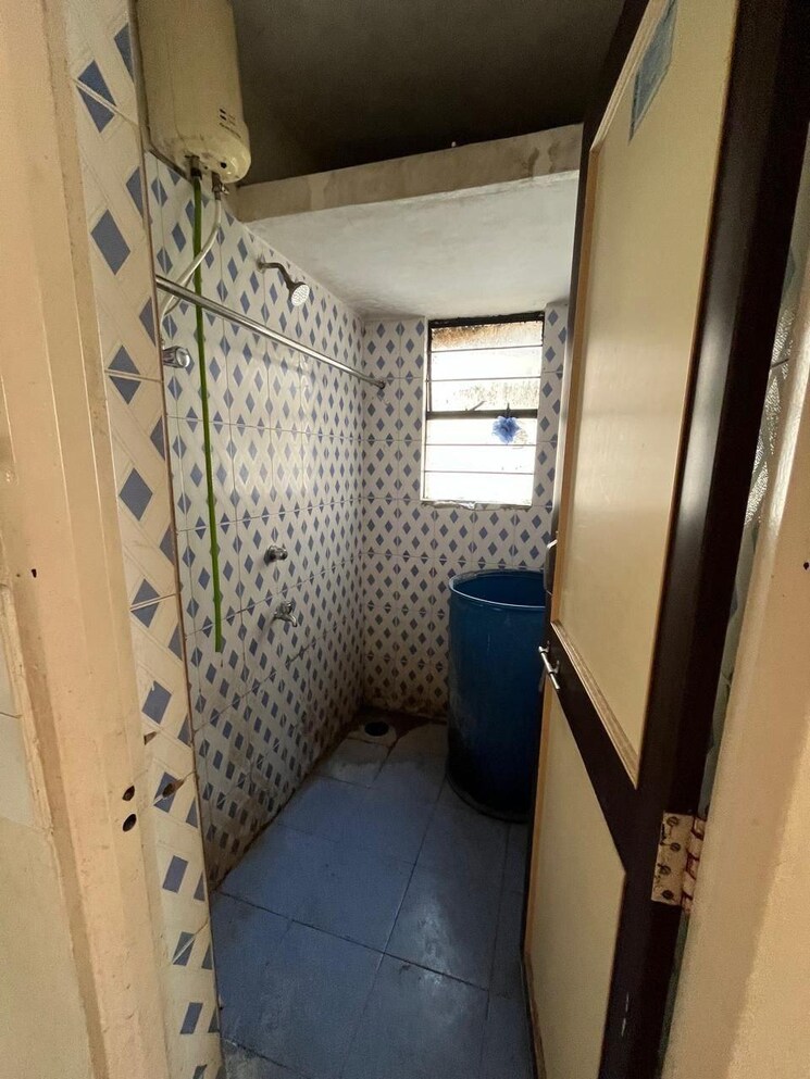 Bathroom, motiram-villa 1 Bedroom 540 Sq.Ft. Apartment In Kothrud Pune 7272671