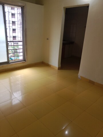 Room in 1 BHK Apartment at Rashmi Star City, Naigaon East – for Sale