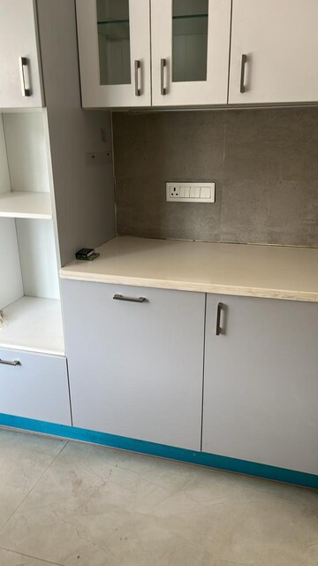 Room in 4 BHK Builder Floor at Eros Rosewood City, Sector 49 – for Sale