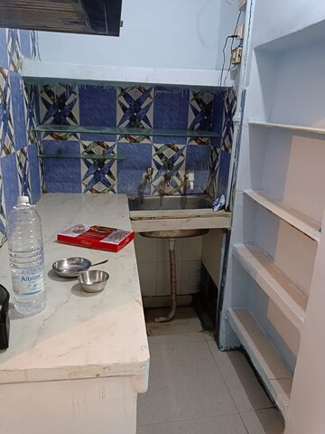 Team Area in 2 BHK Builder Floor at Lajpat Nagar – for Rent
