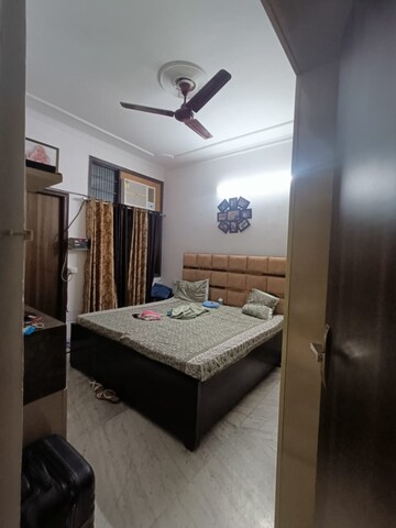 Bedroom in 3 BHK Builder Floor at Green Fields Colony – for Sale