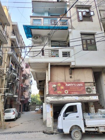 3 BHK Builder Floor – Exterior View View at Sector 49 - for Sale