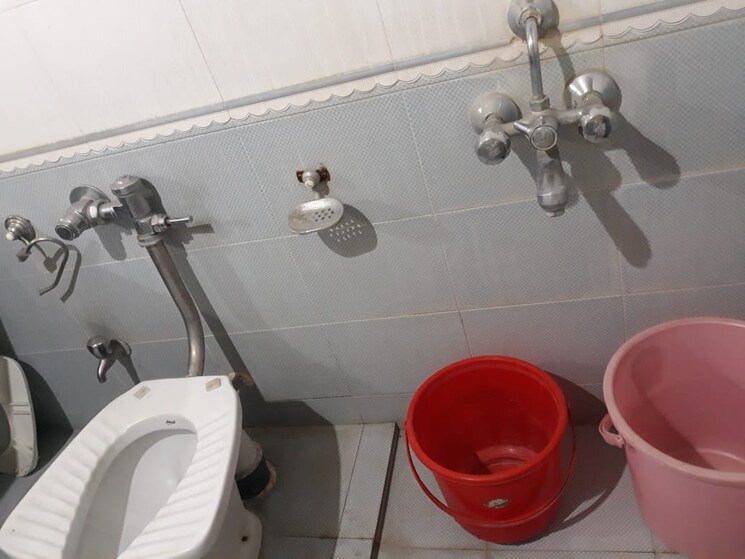 Bathroom, windsor-avenue 4 Bedroom 2000 Sq.Ft. Apartment In Wanowrie Pune 7273467